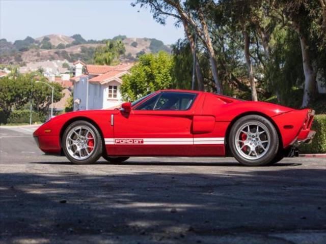 2006 Ford GT Base 2dr Coupe