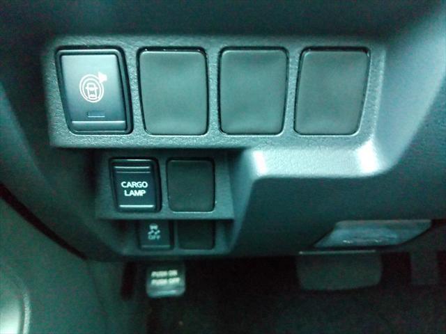 2026 Nissan Frontier Crew Cab SV 4x2