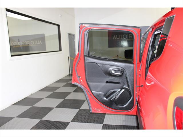 2020 Jeep Renegade Jeepster 4X4