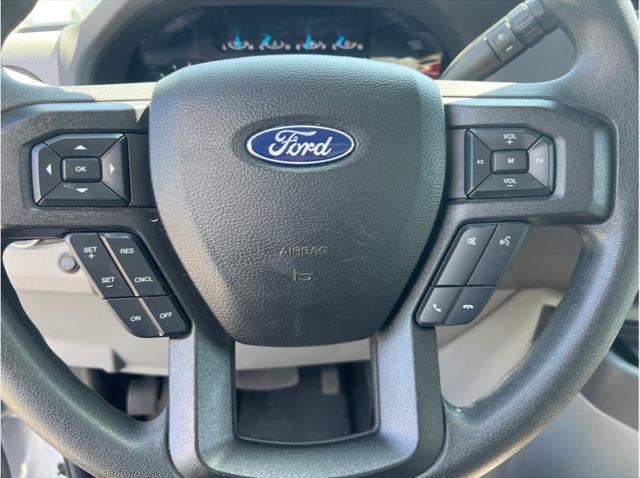 2023 Ford E-450 Cutaway Cutaway Van 2D