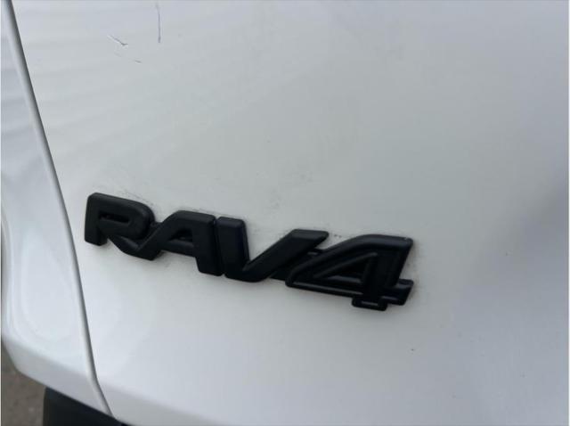 2020 Toyota RAV4 Hybrid LE Sport Utility 4D
