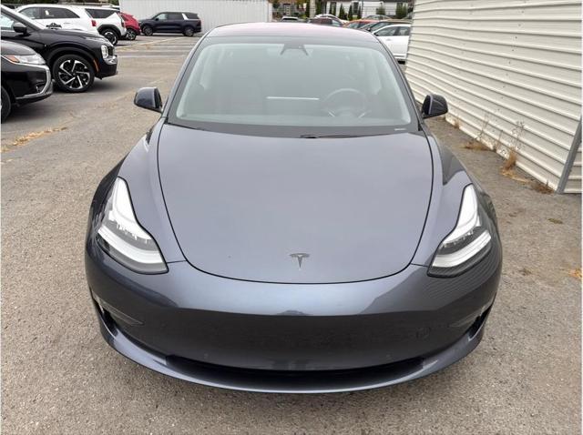 2018 Tesla Model 3 Mid Range Sedan 4D