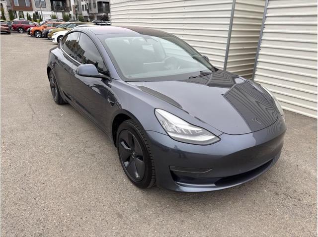 2018 Tesla Model 3 Mid Range Sedan 4D
