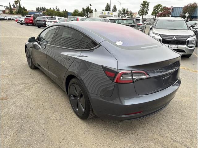 2018 Tesla Model 3 Mid Range Sedan 4D