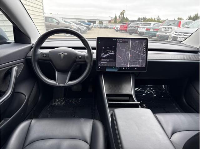2018 Tesla Model 3 Mid Range Sedan 4D