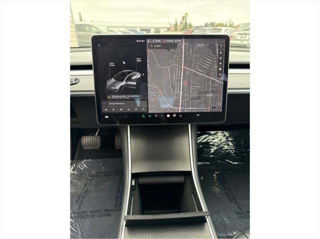 2018 Tesla Model 3 Mid Range Sedan 4D