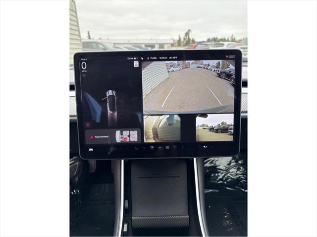 2018 Tesla Model 3 Mid Range Sedan 4D