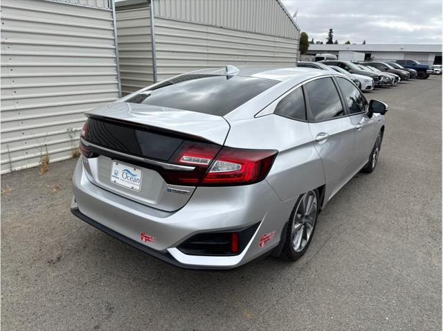 2018 Honda Clarity Plug-In Hybrid Sedan 4D
