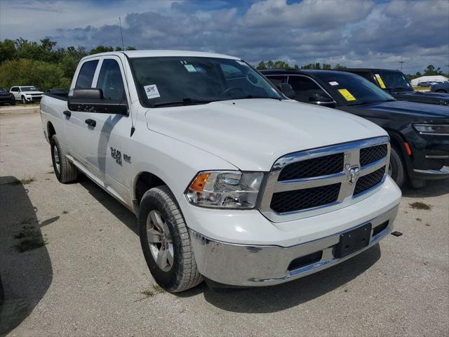 2023 RAM 1500 Classic SLT Crew Cab 4x4 64 Box
