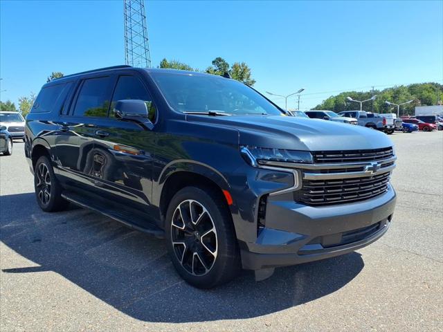 2022 Chevrolet Suburban 4WD RST