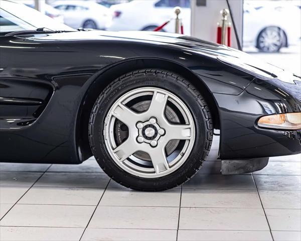 1998 Chevrolet Corvette Base