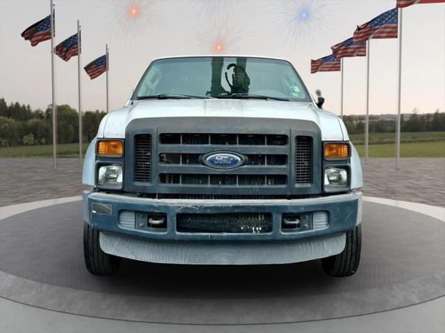 2009 Ford F-550 Base