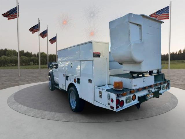 2009 Ford F-550 Base