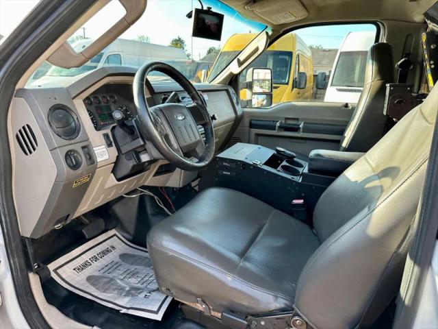 2009 Ford F-550 Base