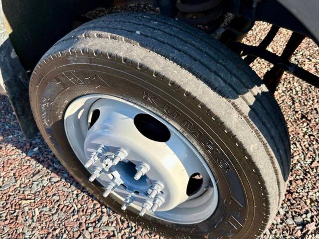 2009 Ford F-550 Base