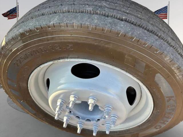 2009 Ford F-550 Base