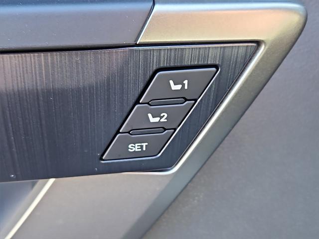 2026 Toyota Tundra Platinum CrewMax 5.5' Bed