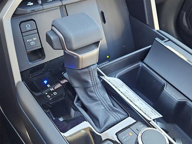 2026 Toyota Tundra Platinum CrewMax 5.5' Bed