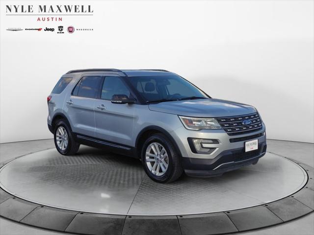 2017 Ford Explorer XLT 2017 Ford Explorer XLT