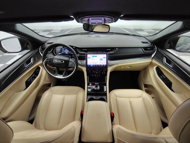 2024 Jeep Grand Cherokee Limited 4x4 2024 Jeep Grand Cherokee Limited 4x4