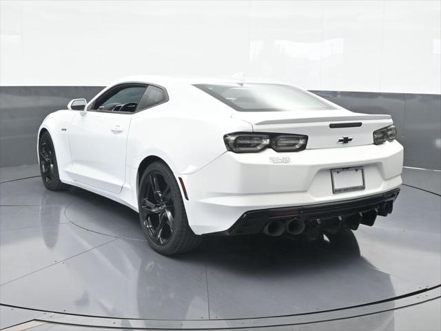 2021 Chevrolet Camaro RWD Coupe LT1