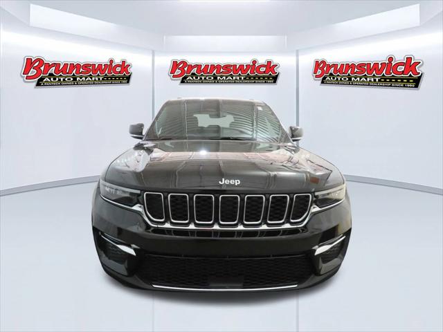 2024 Jeep Grand Cherokee Limited 4x4 2024 Jeep Grand Cherokee Limited 4x4