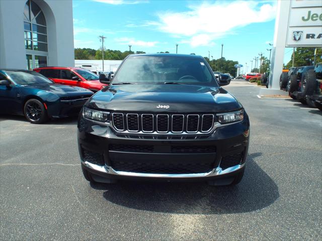 2025 Jeep Grand Cherokee GRAND CHEROKEE L LAREDO 4X4