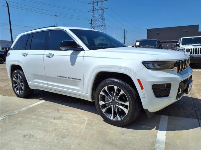2023 Jeep Grand Cherokee Overland 4x2