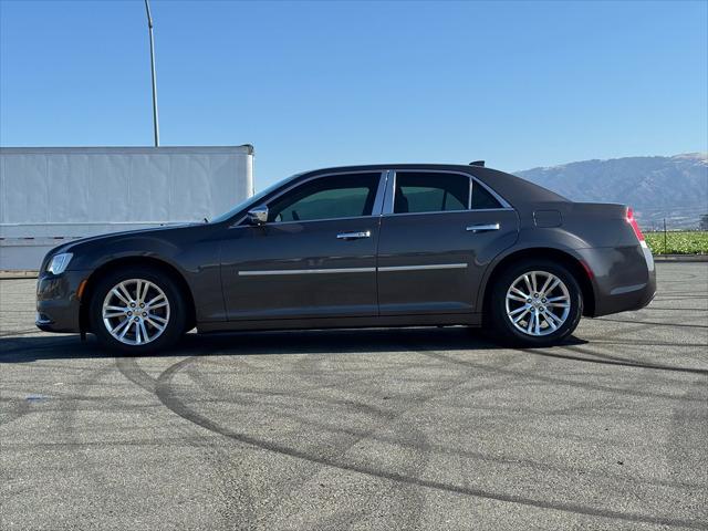 2019 Chrysler 300 Touring L