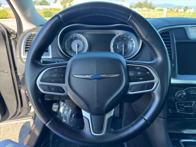 2019 Chrysler 300 Touring L