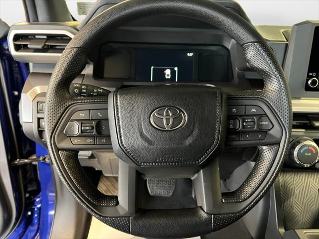 2025 Toyota Tacoma SR5 4WD