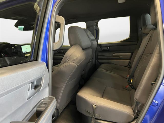 2025 Toyota Tacoma SR5 4WD