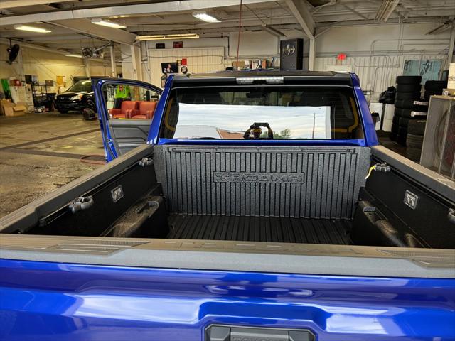 2025 Toyota Tacoma SR5 4WD