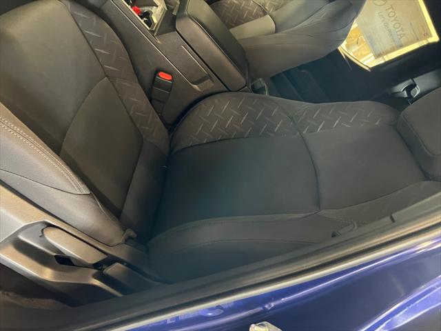 2025 Toyota Tacoma SR5 4WD
