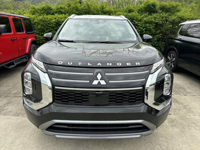 2025 Mitsubishi Outlander PLATINUM EDITION 2.5 S-AWC