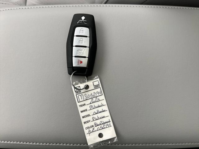2025 Mitsubishi Outlander PLATINUM EDITION 2.5 S-AWC