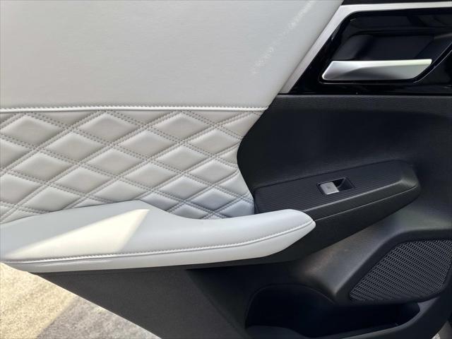 2025 Mitsubishi Outlander PHEV SEL S-AWC