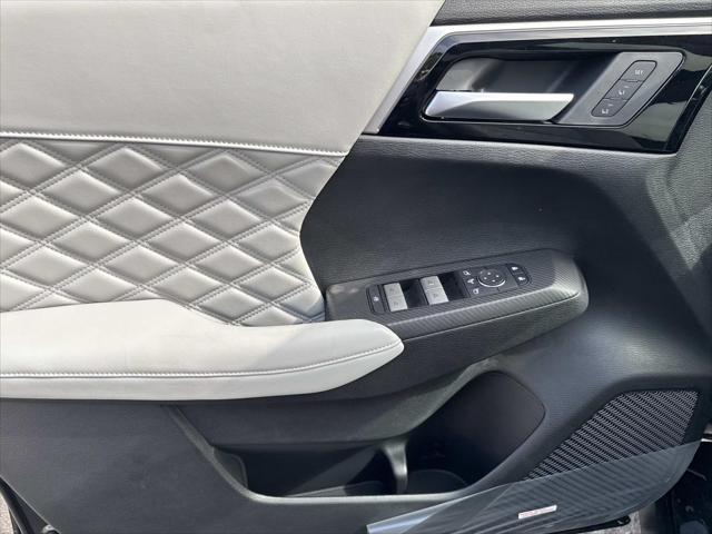 2025 Mitsubishi Outlander PHEV SEL S-AWC