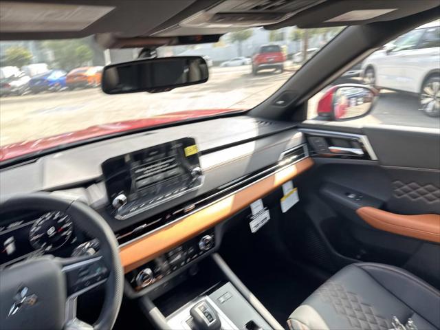 2025 Mitsubishi Outlander PHEV SEL S-AWC