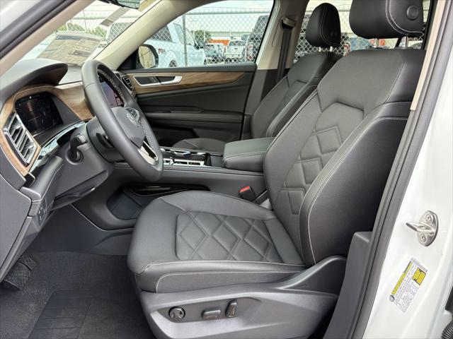 2026 Volkswagen Atlas SE with Technology