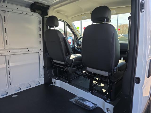 2026 Ram ProMaster Cargo Van Tradesman Low Roof 136" WB w/Pass Seat