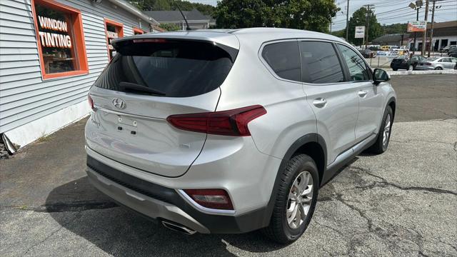 2019 Hyundai Santa Fe SE