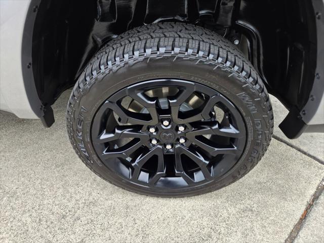 2025 Ram 1500 Limited Crew Cab 4x4 57 Box