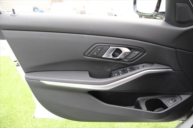 2024 BMW 3 Series 330i xDrive Sedan
