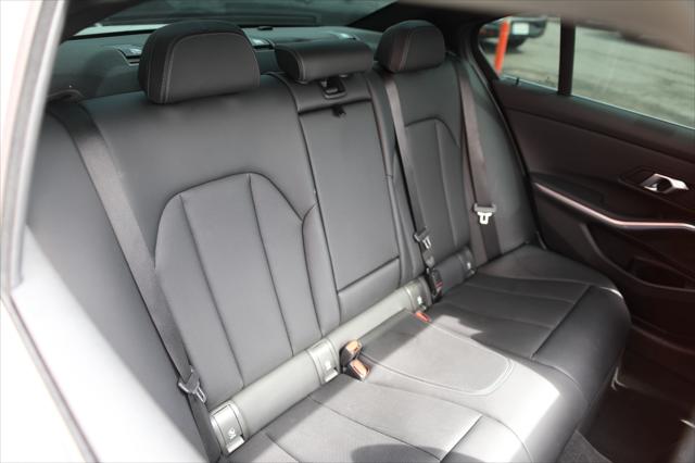 2024 BMW 3 Series 330i xDrive Sedan