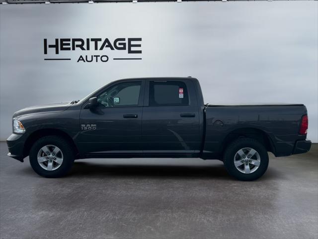 2017 Ram 1500 Express Crew Cab 4x4 5'7" Box