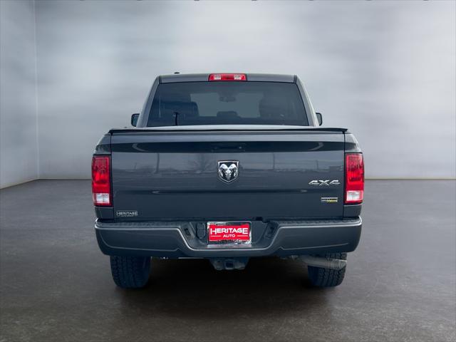 2017 Ram 1500 Express Crew Cab 4x4 5'7" Box