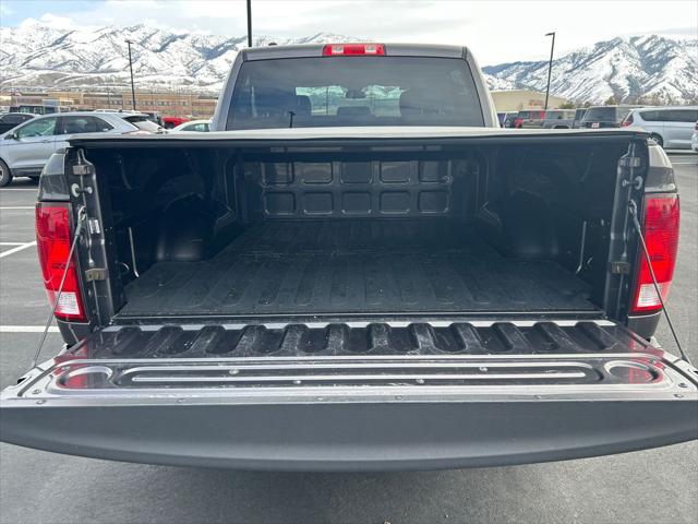2017 Ram 1500 Express Crew Cab 4x4 5'7" Box