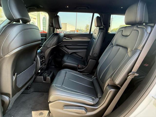 2025 Jeep Grand Cherokee L Limited 4x4