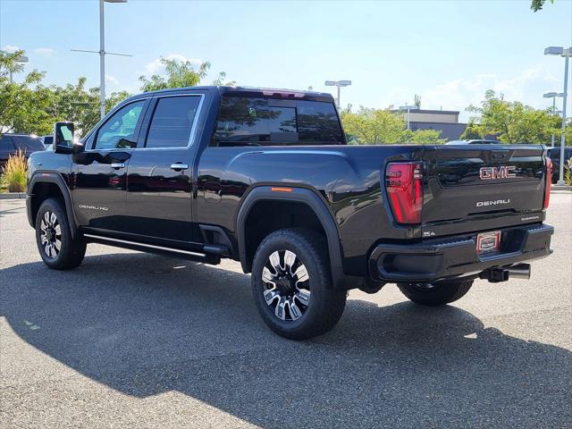 2025 GMC Sierra 2500HD 4WD Crew Cab Standard Bed Denali